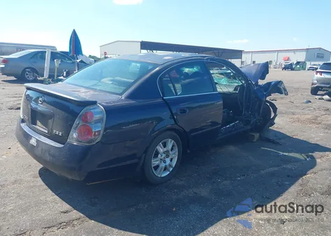 2005 Nissan Altima 2.5 S z USA, uszkodzony, nr VIN 1N4AL11D55N431663